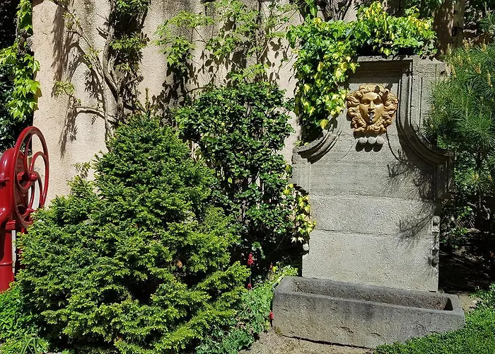 Πανσιόν Au Coq Bleu 3*